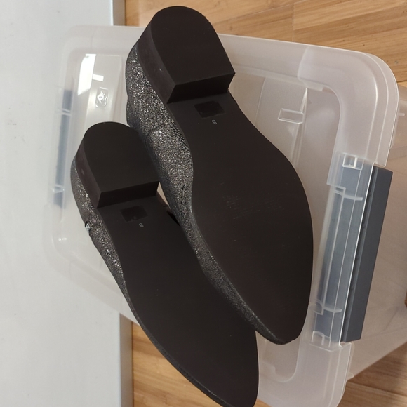 Size 8 Seychelles metallic glitter booties with zipper - Picture 3 of 5